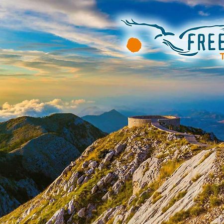 Freedom Hostel Budva Zewnętrze zdjęcie