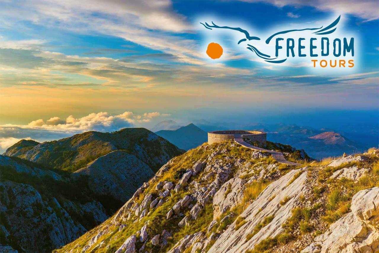 Freedom Hostel Budva Zewnętrze zdjęcie